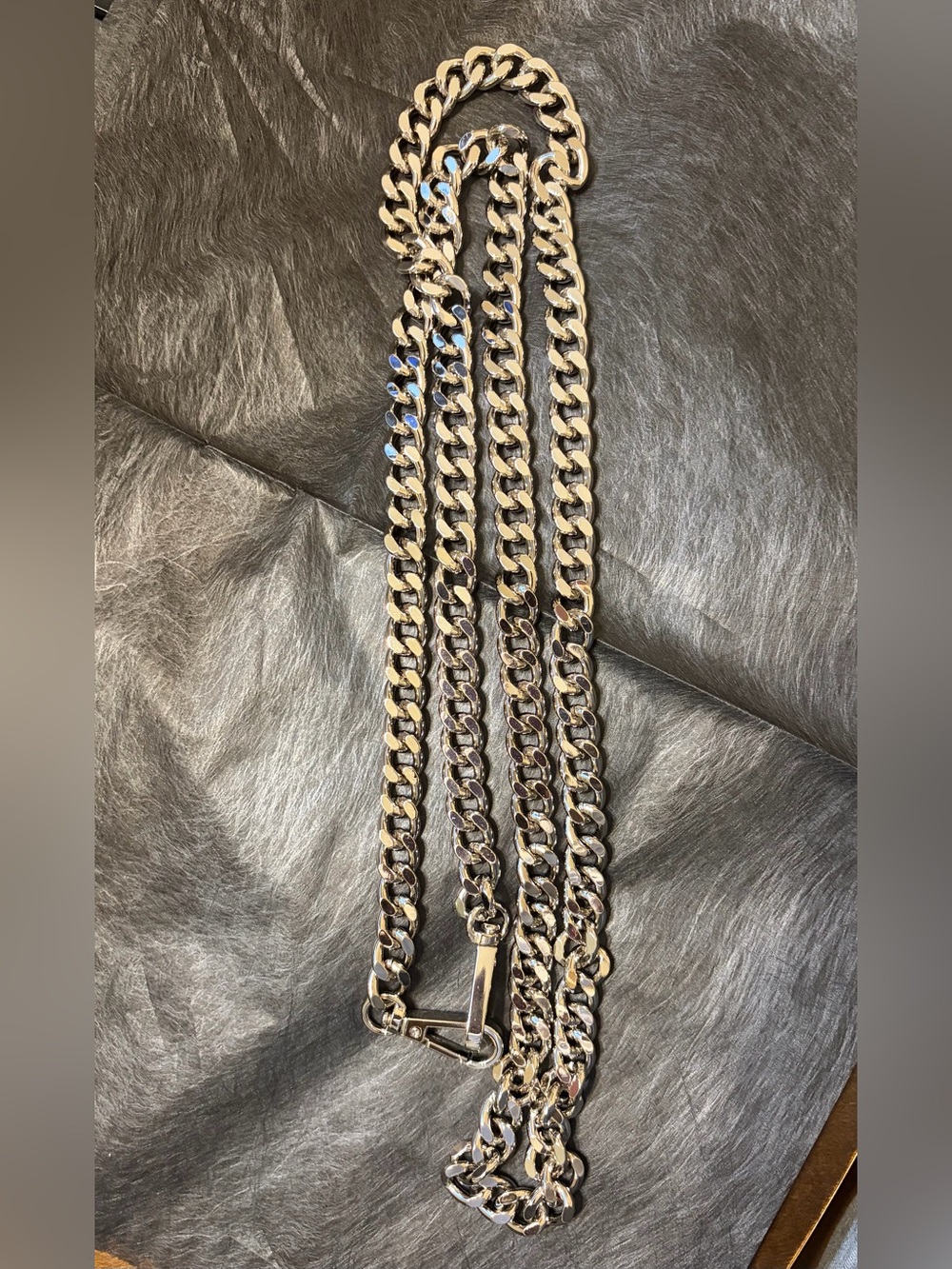 NWOT Silver Tone 47” Crossbody Chain